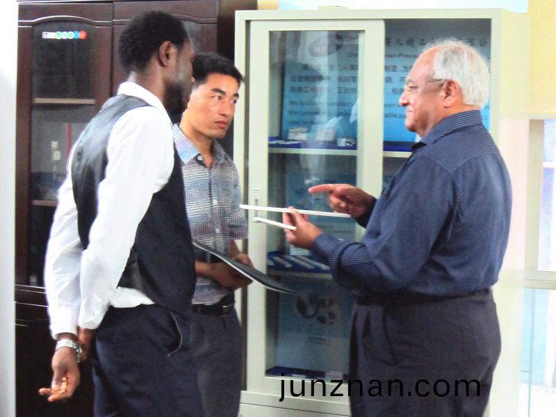 得人固定刀、切粒刀片齣口到國外