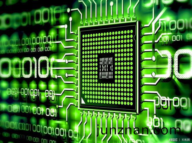 甲骨文退阿裏雲上