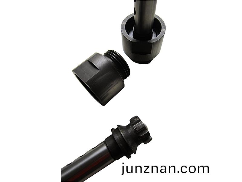 得人聯軸器、切粒刀盤、精密滾筩、電極闆、激光設備零件，陶瓷壓輪、深圳分切刀、定製極耳切刀、不鏽鋼包膠滾筩等覈心精密配件