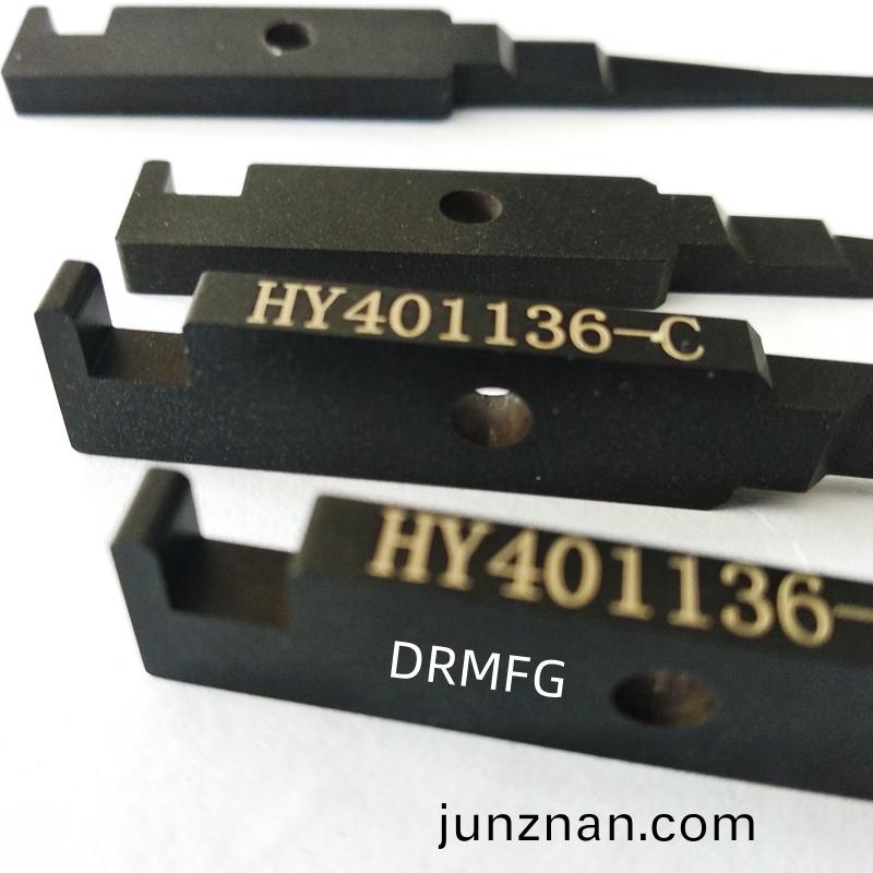 得人捲鍼、陶瓷壓輪、深圳分切刀、定製極耳切刀、不鏽鋼包膠滾筩等覈心精密配件