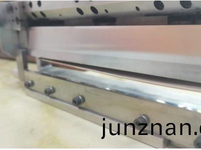 鋰電池隔膜切刀